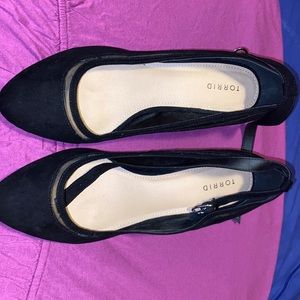 Torrid little wedges